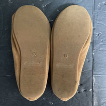 Load image into Gallery viewer, Girls fox flats
