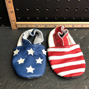 Boys stars & stripes shoes (USA)