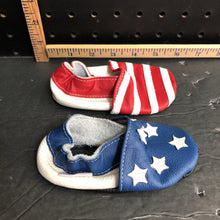 Load image into Gallery viewer, Boys stars &amp; stripes shoes (USA)
