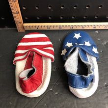 Load image into Gallery viewer, Boys stars &amp; stripes shoes (USA)
