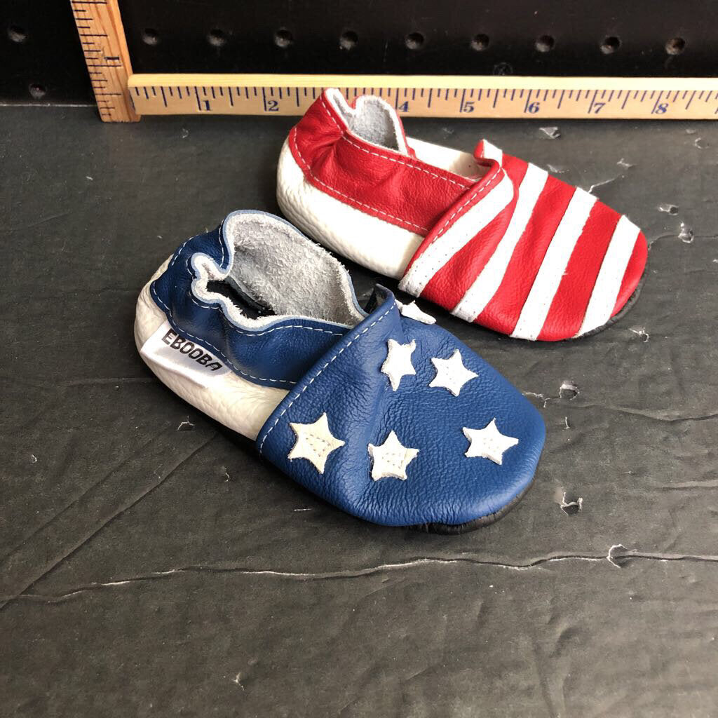 Boys stars & stripes shoes (USA)