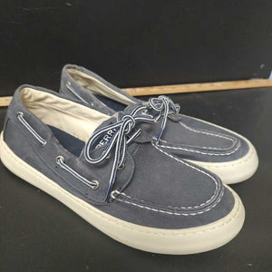Boys casual shoes