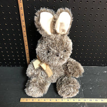 Load image into Gallery viewer, Plush bunny w/bow
