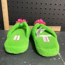 Load image into Gallery viewer, Girls plush flip flop slippers
