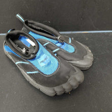 Load image into Gallery viewer, Boys water shoes(Fresko)
