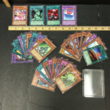 Load image into Gallery viewer, 34pk Yu-Gi-Oh! cards in storage box (Konami)
