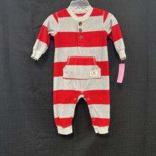 Load image into Gallery viewer, &quot;Mommys little explorer&quot; fleece outfit
