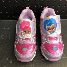 Load image into Gallery viewer, Girls Light Up Sparkly Sneakers
