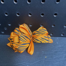 Load image into Gallery viewer, Fall/Halloween Animal Print Hairbow Clip
