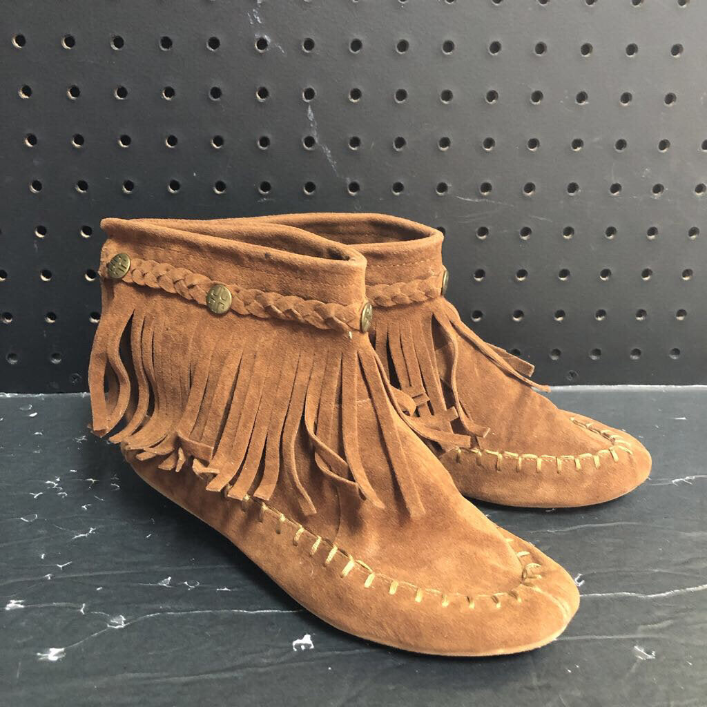 Girl fringe cheap ankle boots