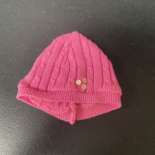 Load image into Gallery viewer, Knitted winter hat for 18&quot; dolls

