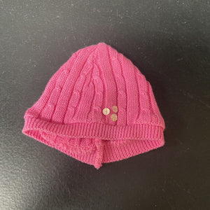 Knitted winter hat for 18" dolls
