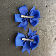 Load image into Gallery viewer, 2pk Solid Hairbow Clips
