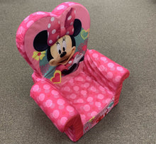Load image into Gallery viewer, Minnie Mouse Foam Toddler Chair w/ removable cover
