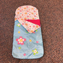 Load image into Gallery viewer, Floral Sleeping Bag for 18&quot; Doll
