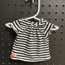 Load image into Gallery viewer, Top for 18&quot; Doll
