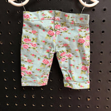 Load image into Gallery viewer, Pants for 18&quot; Doll
