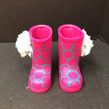Load image into Gallery viewer, Shoes for 18&quot; Doll
