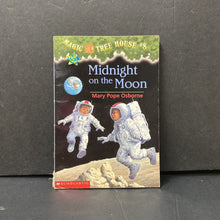 Load image into Gallery viewer, Midnight on the Moon (Magic Tree House) (Mary Pope Osborne) -series
