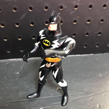 Load image into Gallery viewer, Lightning Strike Batman 1993 Vintage Collectible
