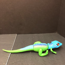 Load image into Gallery viewer, Lurking Lizard Battery Operated
