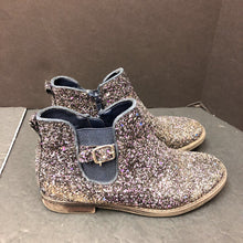 Load image into Gallery viewer, Girls Sparkly Boots
