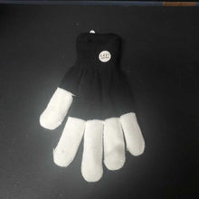Load image into Gallery viewer, Flashing LED Light Winter Gloves Battery Operated (NEW)
