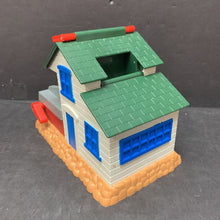 Load image into Gallery viewer, 2006 Barrel Depot Train Playset
