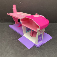 Load image into Gallery viewer, Cutie Cars Drive Thru Diner Playset
