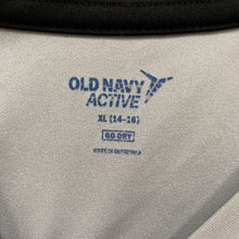 Load image into Gallery viewer, Camo Athletic Shirt
