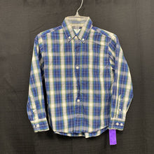 Load image into Gallery viewer, Plaid Button Down Shirt
