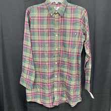 Load image into Gallery viewer, Plaid Button Down Shirt (Southern Lure)
