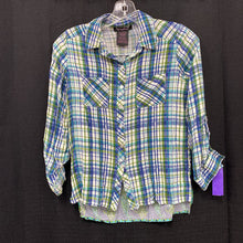 Load image into Gallery viewer, Plaid Button Down Top
