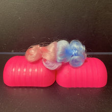 Load image into Gallery viewer, doll wig w/ case
