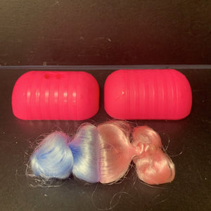 doll wig w/ case