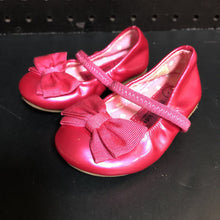 Load image into Gallery viewer, Girls Bow Flats
