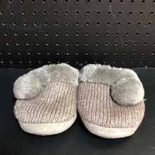 Load image into Gallery viewer, Girls Sequin Slippers (FBZ)
