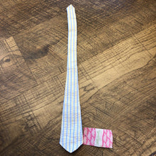 Load image into Gallery viewer, Boys Striped Tie (NEW)
