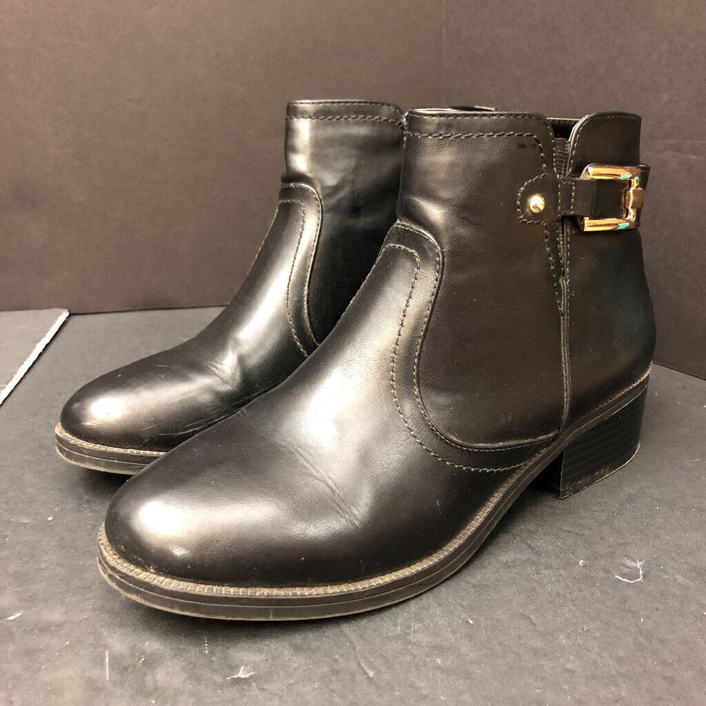 zip up leather boots