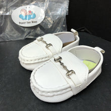 Load image into Gallery viewer, Boys Buckle Shoes (Perfect Baby World) (NEW)

