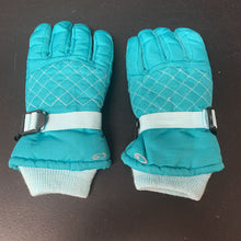 Load image into Gallery viewer, Girls Winter Gloves
