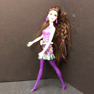 Color Reveal Doll
