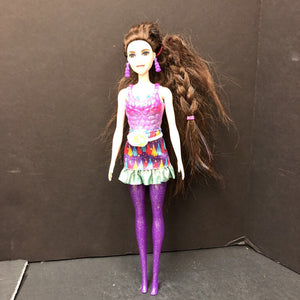 Color Reveal Doll