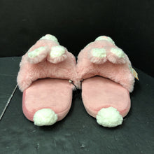 Load image into Gallery viewer, Girls Bunny Slippers (NEW)
