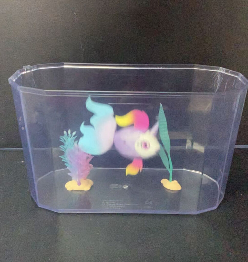 Lil' Dippers Unicorn Fish w/Fish Tank Battery Operated