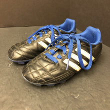 Load image into Gallery viewer, Boys Soccer Cleats
