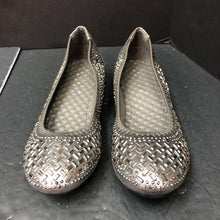 Load image into Gallery viewer, Girls Jeweled Flats (Helen&#39;s Heart)
