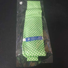 Load image into Gallery viewer, Boys Patterned Tie (NEW)
