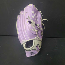 Load image into Gallery viewer, Girls Cat Osterman T-Ball Glove
