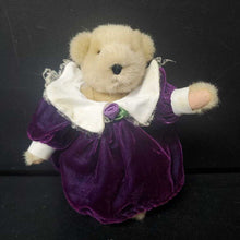 Load image into Gallery viewer, Muffy Vanderbear Musical Soiree Bear 1982 Vintage Collectible
